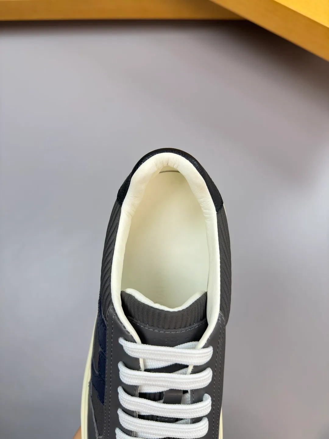 Men's men's shoes 💰420 [New style] 🏃‍♂️🏃‍♂️[ Ferragamo] Ferragamo - High-end quality original order·Casual sports shoes - Upper: 🔝Nappa calfskin, suede calfskin, shoe body. Sewing brand totem, tongue air pressure brand logo - Inner: water-dyed cowhide - Outsole: ultra-light TPU foam rubber; molded outsole -Ultra-high quality control and fine workmanship: outstanding (high-end, extravagance, grade) -Size: 38-45 (46, can be customized)